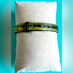 🌟 Keep Collective 🌟 Brand new in package Single Leather Band - Woodgrain